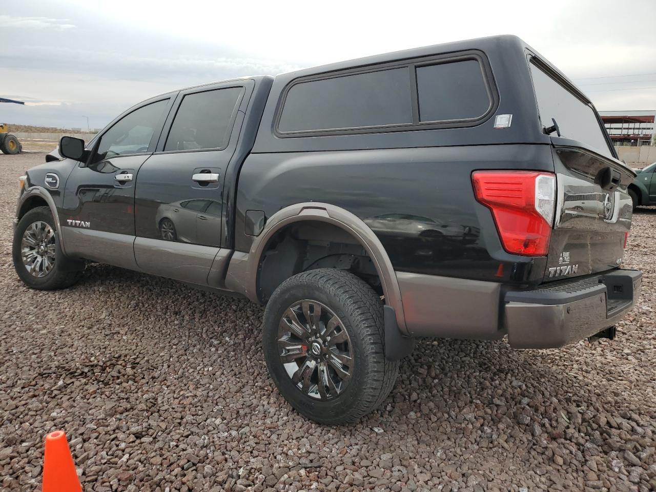 Obraz 2 z 2017 NISSAN TITAN SV 2017 z VIN 1N6AA1E52HN521812
