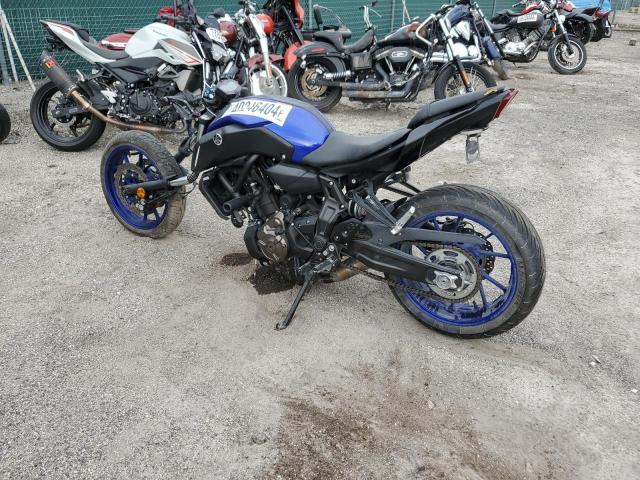 Obraz 3 z 2018 YAMAHA MT07 C 2018 z VIN JYARM27YXJA000310
