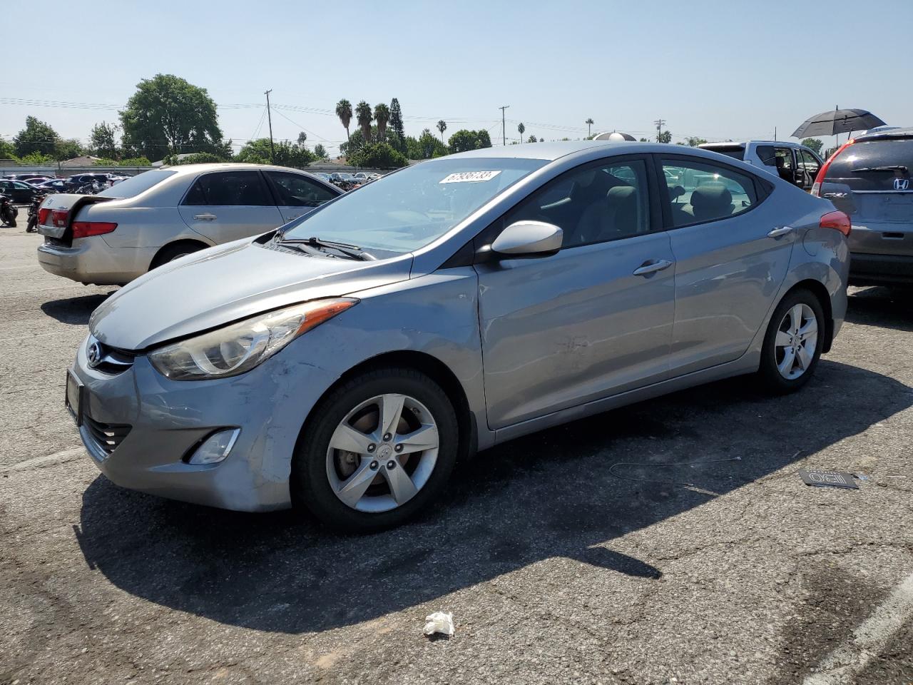 Image 1 of 2013 HYUNDAI ELANTRA GLS 2013 with VIN KMHDH4AE5DU945404