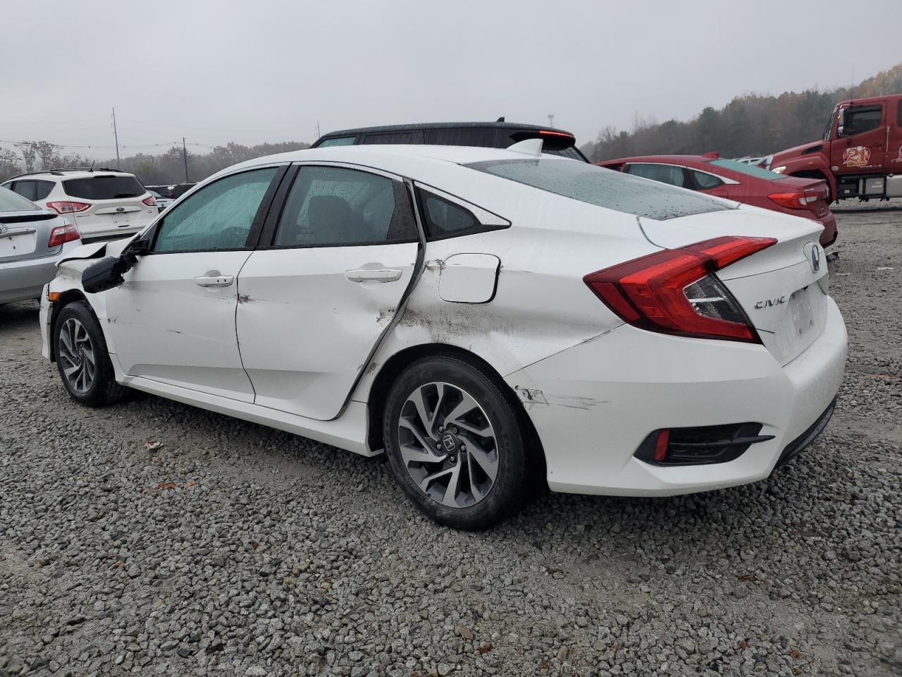Obraz 2 z 2018 HONDA CIVIC EX 2018 z VIN 19XFC2F74JE208196