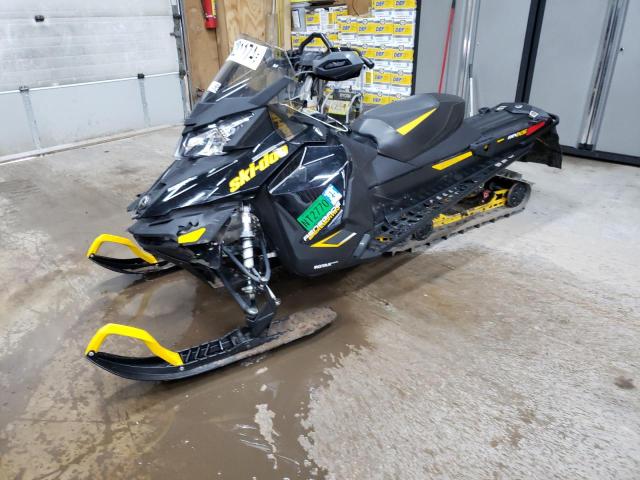 Image 2 of 2014 SKI DOO RENEGADE 2014 with VIN 2BPSUGEB7EV000386