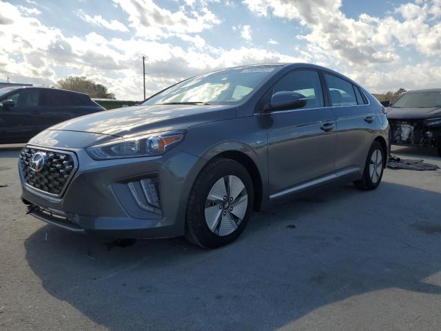 Image 1 of 2020 HYUNDAI IONIQ SE 2020 with VIN KMHC75LC6LU205648