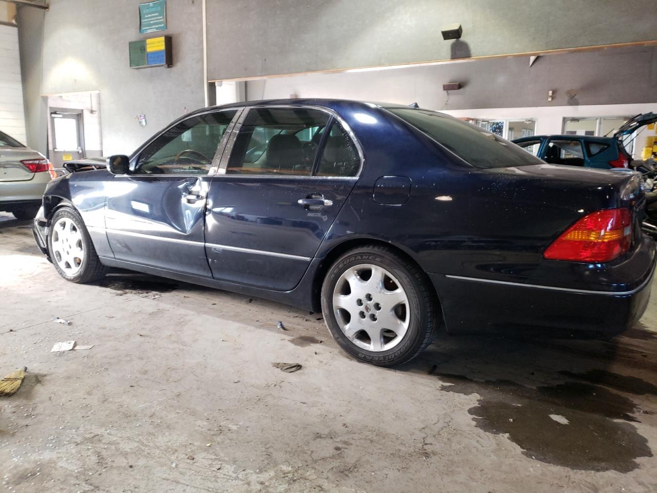 Obraz 2 z 2003 LEXUS LS 430 2003 z VIN JTHBN30F730094767