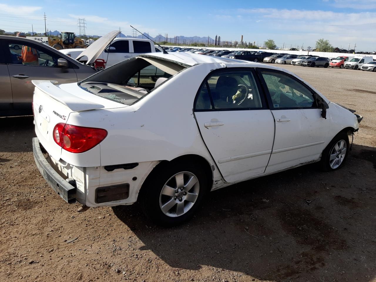 Изображение 3 2005 TOYOTA COROLLA CE 2005 с VIN 1NXBR32EX5Z379013
