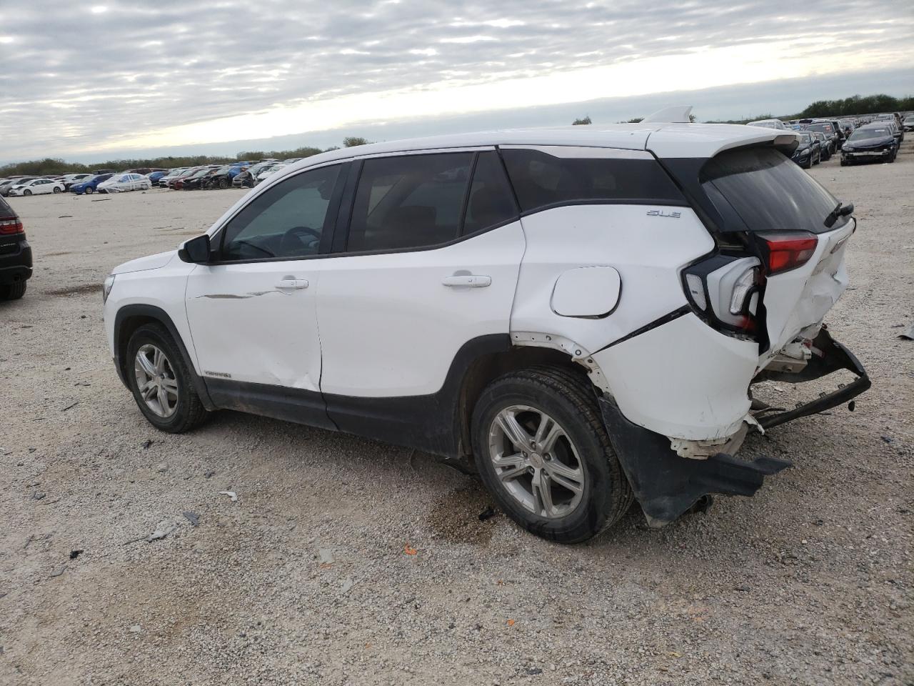 Image 2 of 2020 GMC TERRAIN SLE 2020 with VIN 3GKALMEV0LL305873
