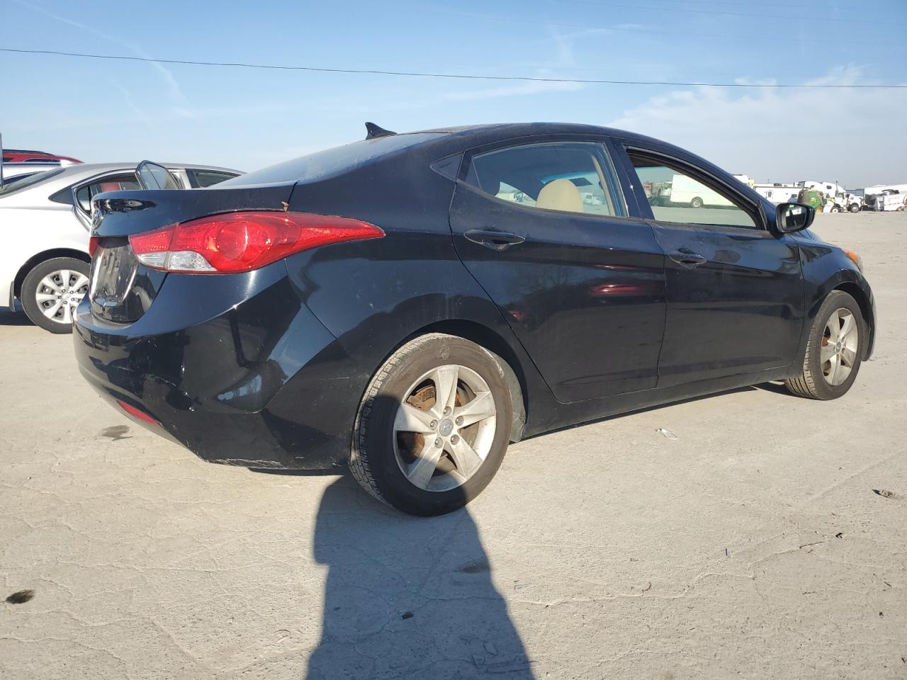 Image 3 of 2013 HYUNDAI ELANTRA GLS 2013 with VIN KMHDH4AE9DU845029