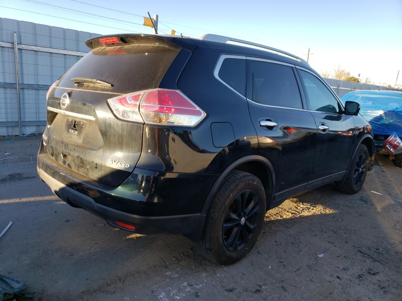 Image 3 of 2015 NISSAN ROGUE S 2015 with VIN 5N1AT2MV0FC791100
