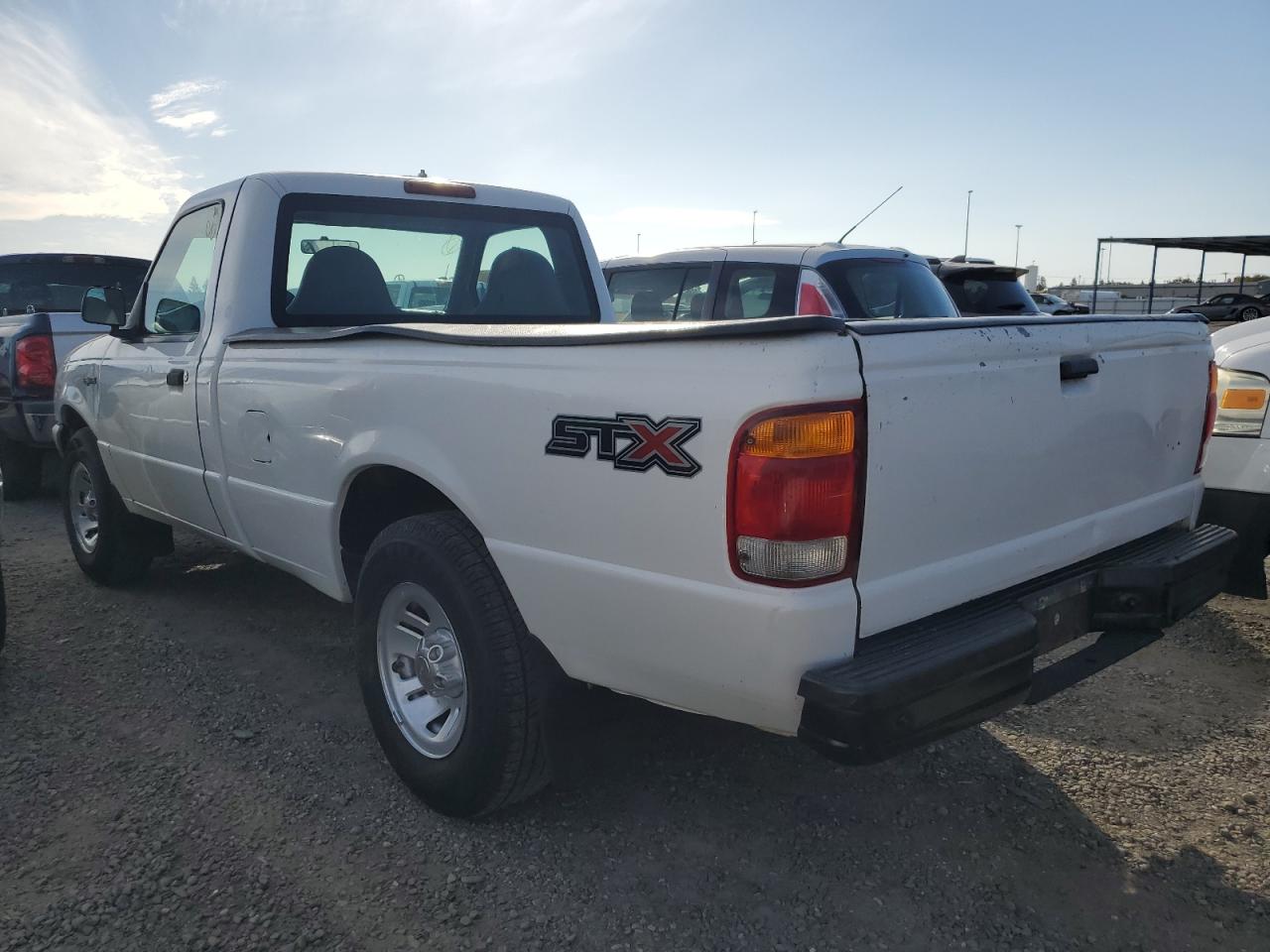 Image 2 of 1999 FORD RANGER  1999 with VIN 1FTYR10C5XUA70315