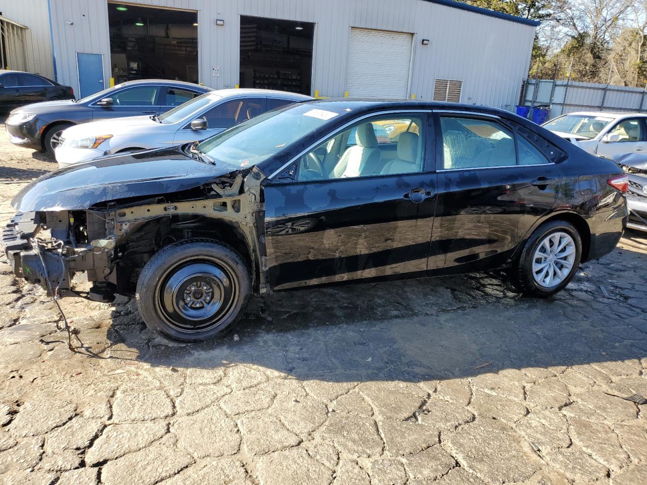 Obraz 1 z 2015 TOYOTA CAMRY LE 2015 z VIN 4T4BF1FK5FR450722