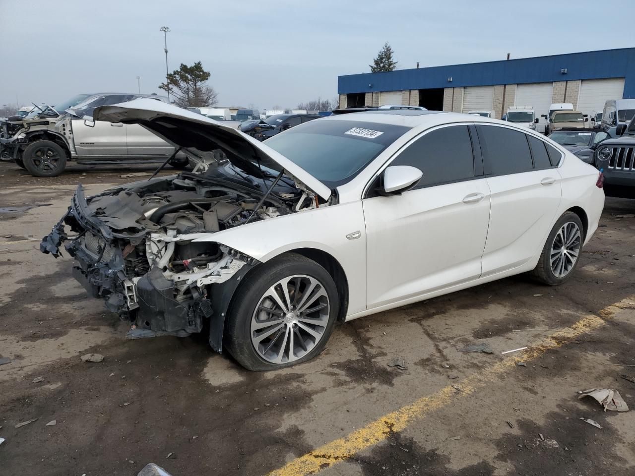2018 BUICK REGAL ESSENCE 2018 image
