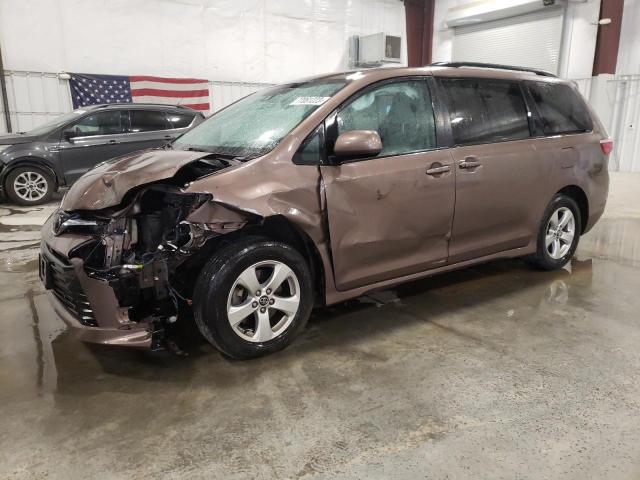 2020 TOYOTA SIENNA LE 2020 image
