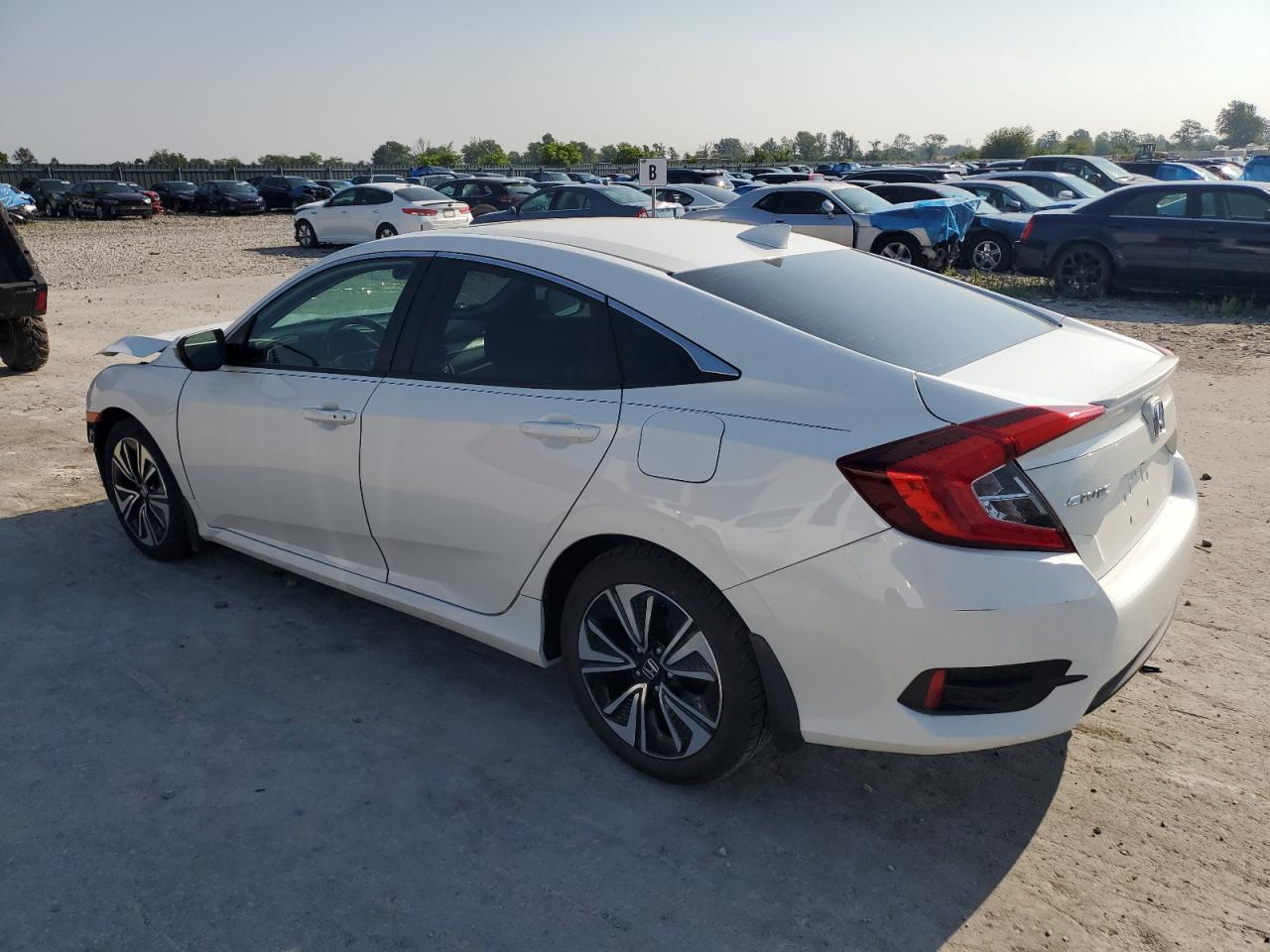 Изображение 2 2017 HONDA CIVIC EXL 2017 с VIN 19XFC1F71HE029179