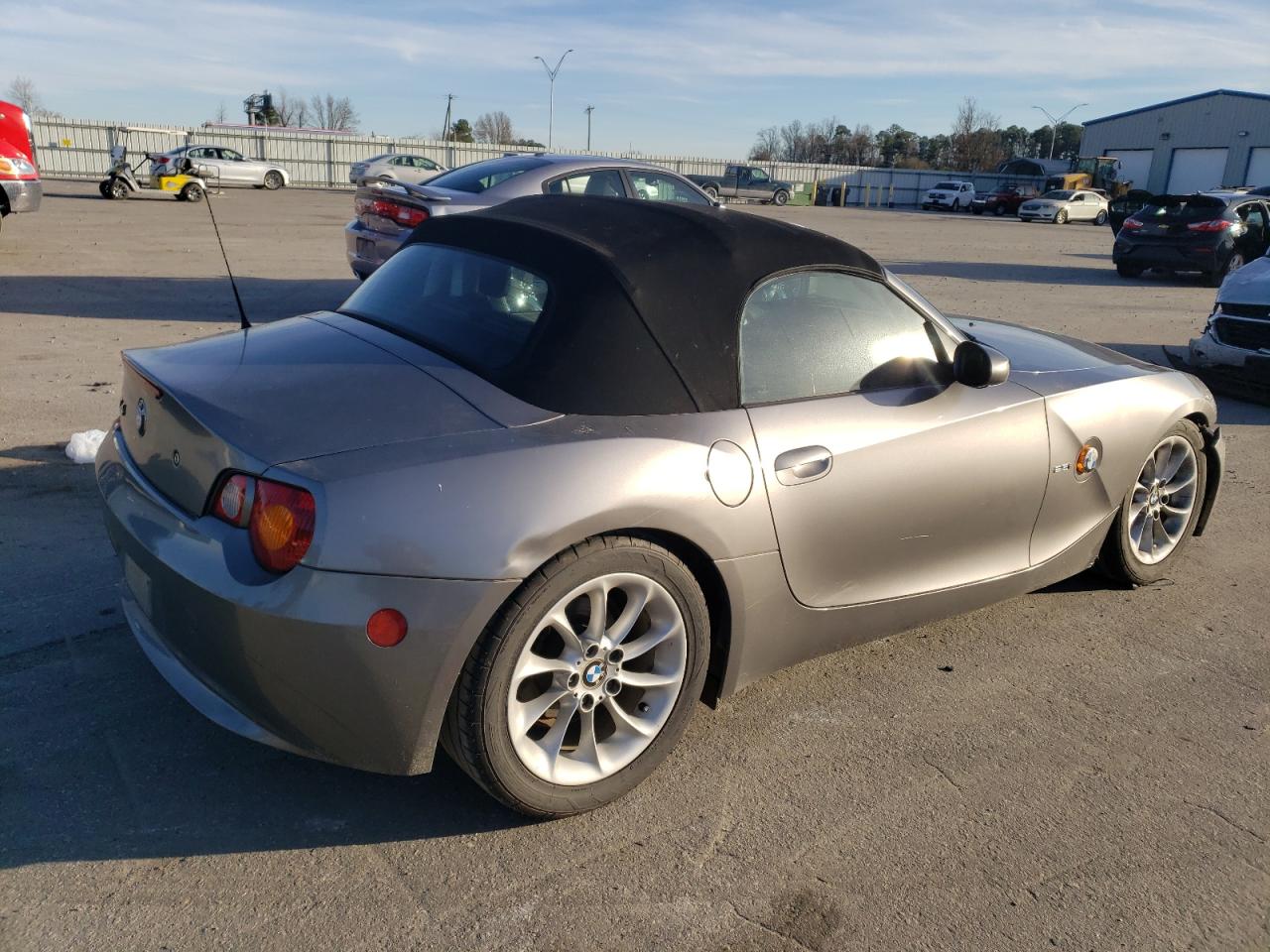 Изображение 3 2003 BMW Z4 2.5 2003 с VIN 4USBT33493LS47546
