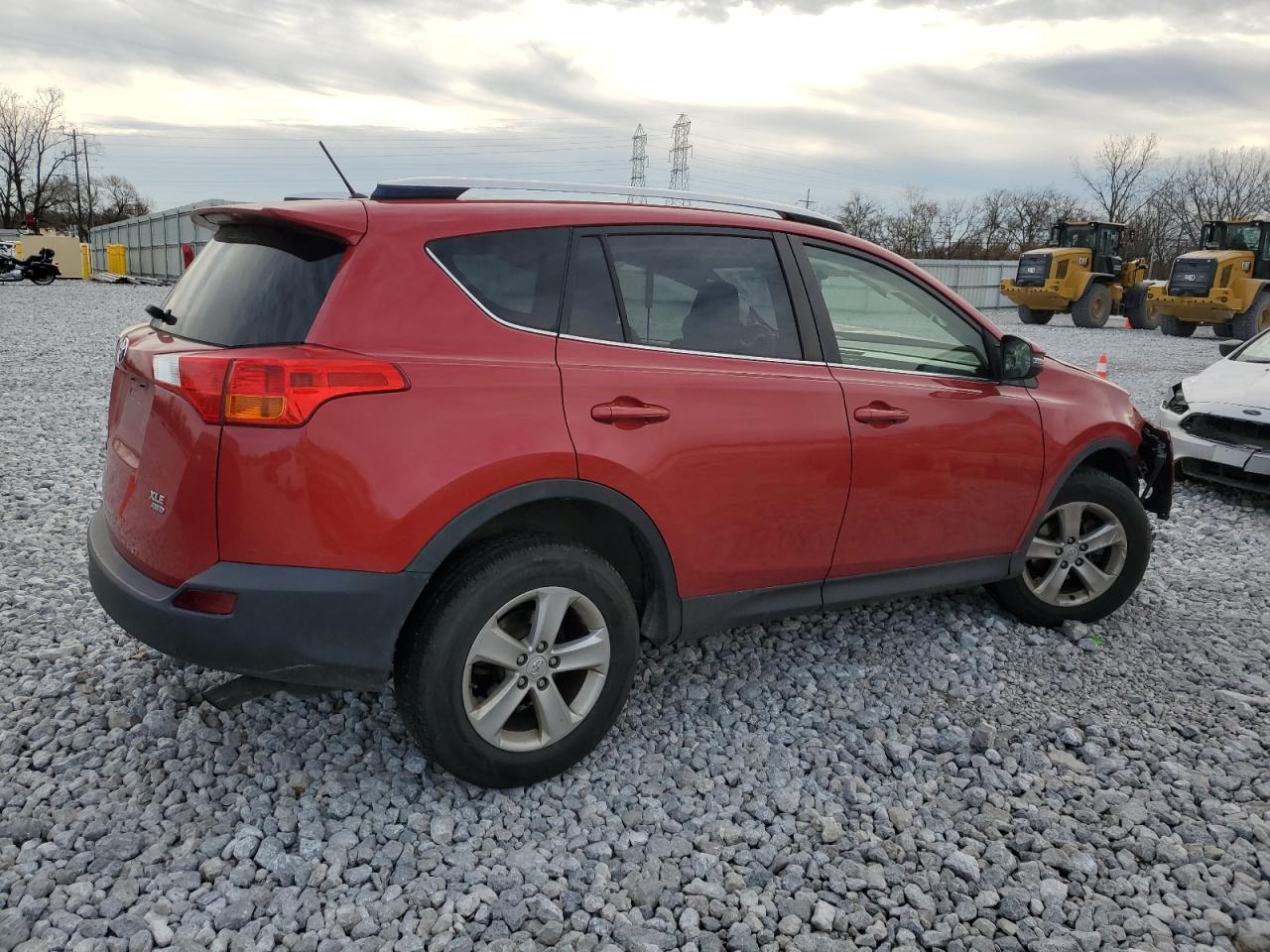 Obraz 3 z 2013 TOYOTA RAV4 XLE 2013 z VIN JTMRFREV4DD024301