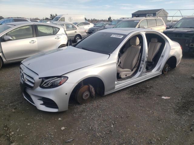 Obraz 1 z 2018 MERCEDES-BENZ E 300 2018 z VIN WDDZF4JB7JA312122