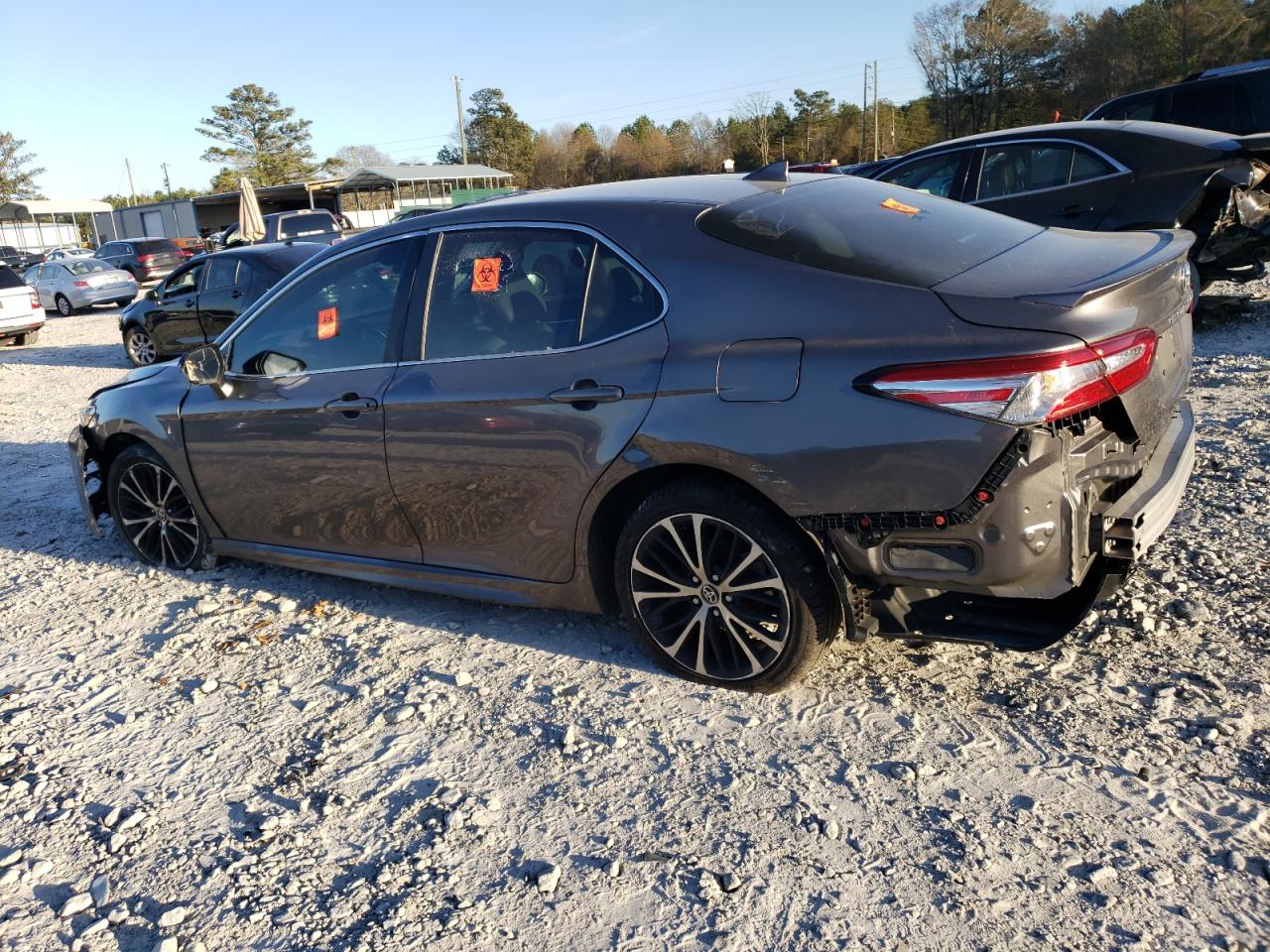 Obraz 2 z 2020 TOYOTA CAMRY SE 2020 z VIN 4T1G11AK6LU503879