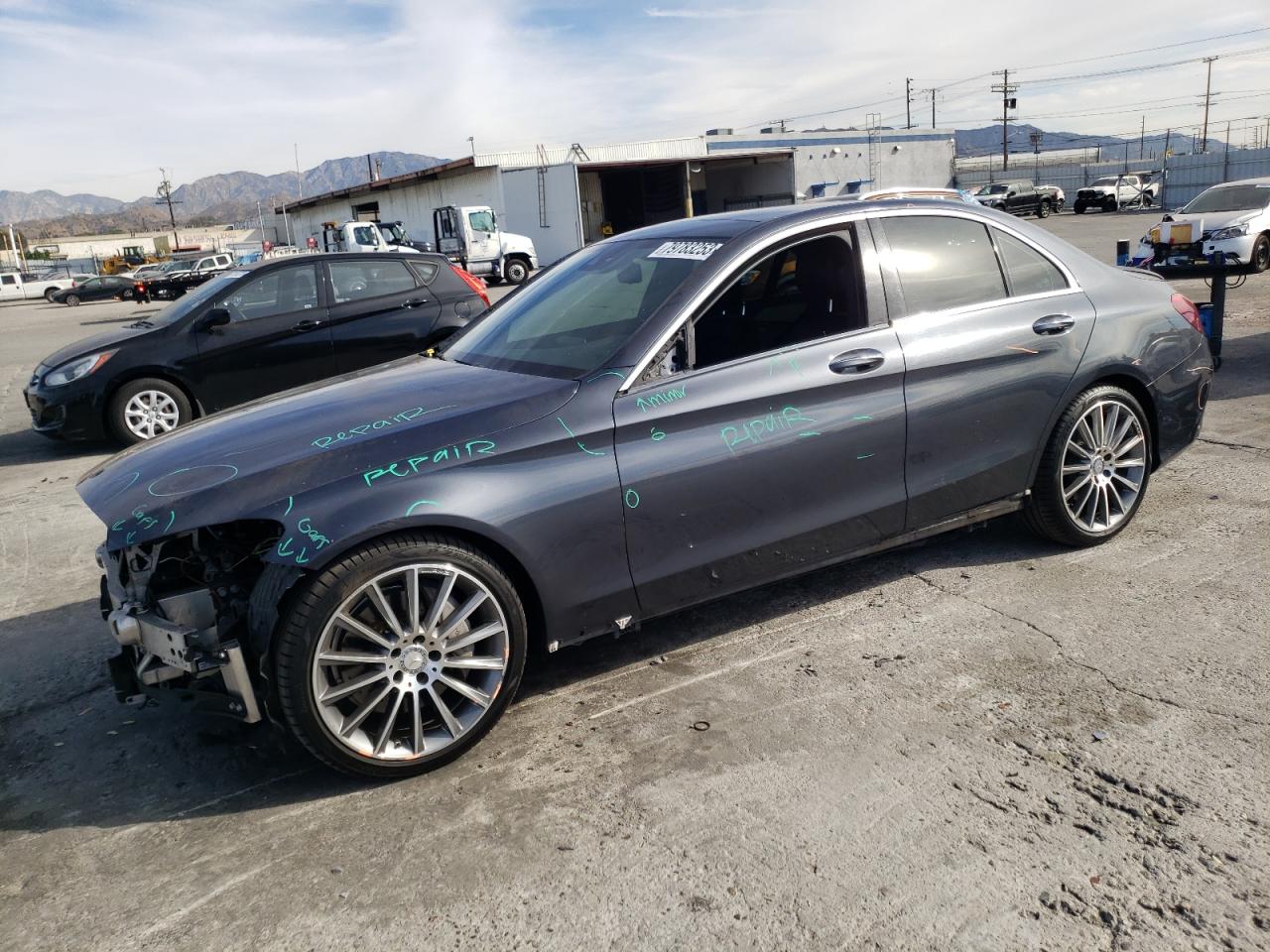 Изображение 1 2016 MERCEDES-BENZ C 300 2016 с VIN 55SWF4JB0GU150166