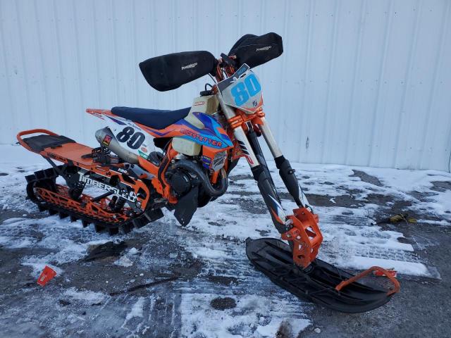 Obraz 1 z 2021 KTM 450 SX-F 2021 z VIN VBKSXR438MM327076