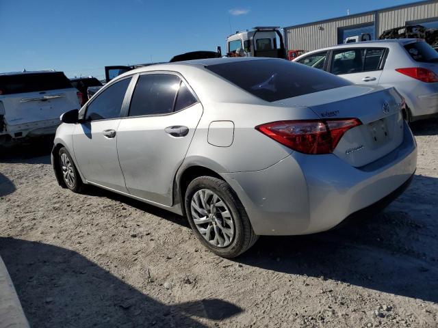 Изображение 2 2018 TOYOTA COROLLA L 2018 с VIN 5YFBURHEXJP828047