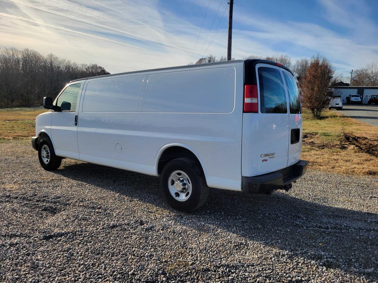 Obraz 3 z 2014 CHEVROLET EXPRESS G2500 2014 z VIN 1GCWGGCG4E1132476