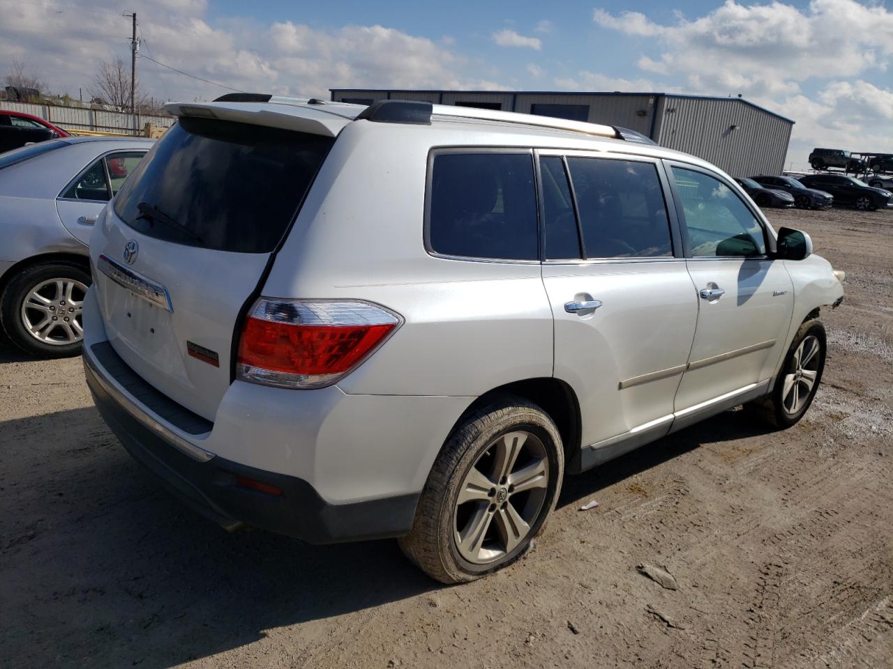 Изображение 3 2011 TOYOTA HIGHLANDER LIMITED 2011 с VIN 5TDYK3EH5BS037378