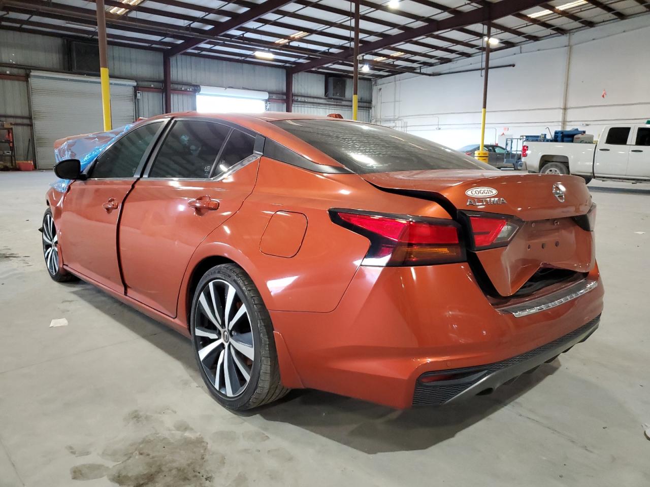 Image 2 of 2020 NISSAN ALTIMA SR 2020 with VIN 1N4BL4CVXLC126180