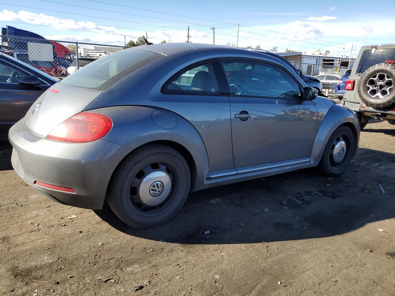 Image 3 of 2012 VOLKSWAGEN BEETLE  2012 with VIN 3VWJP7AT0CM615101