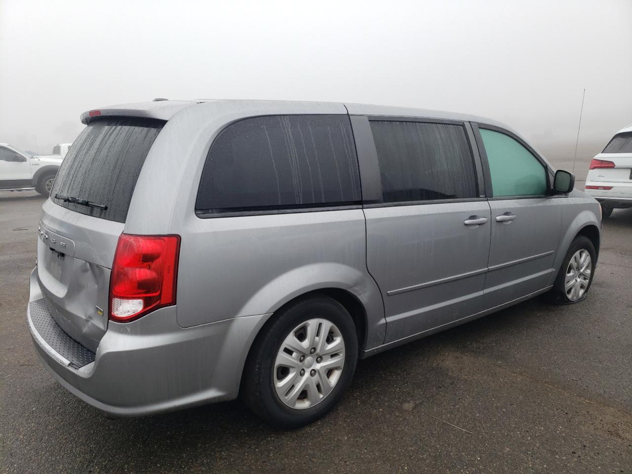 Image 3 of 2014 DODGE GRAND CARAVAN SE 2014 with VIN 2C4RDGBG5ER344824