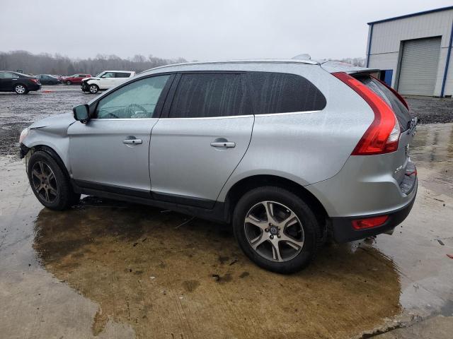 Obraz 2 z 2013 VOLVO XC60 T6 2013 z VIN YV4902DZ5D2409291