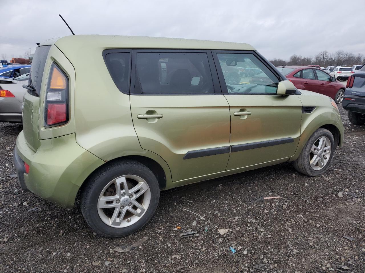 Изображение 3 2011 KIA SOUL + 2011 с VIN KNDJT2A25B7202317