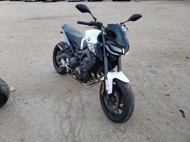 Изображение 1 2017 YAMAHA FZ09  2017 с VIN JYARN53E5HA000882