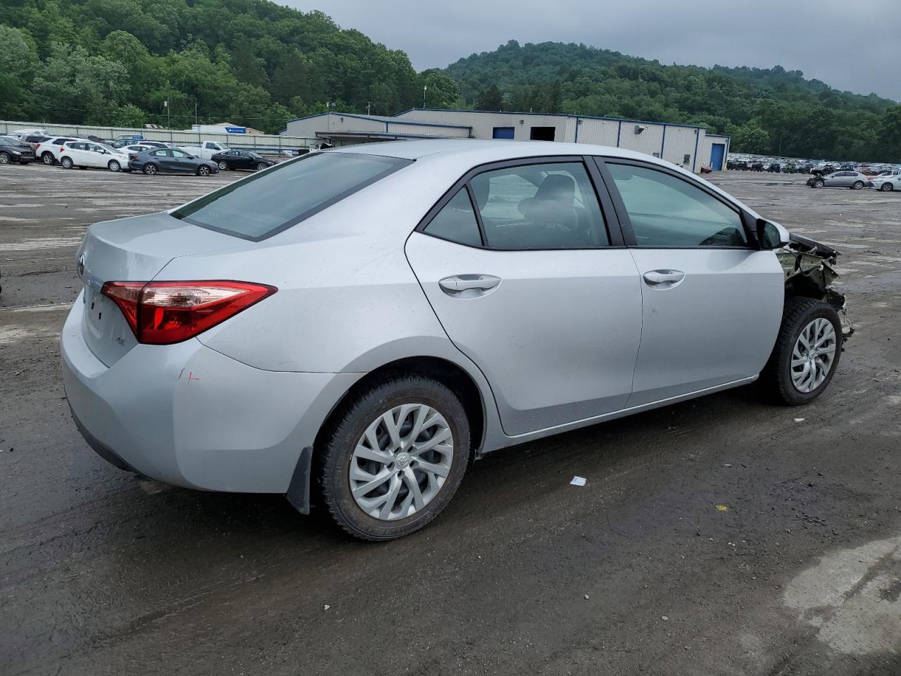 Image 3 of 2018 TOYOTA COROLLA L 2018 with VIN 2T1BURHE1JC110130