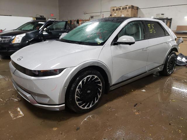 Изображение 1 2022 HYUNDAI IONIQ 5 LIMITED 2022 с VIN KM8KRDAF2NU106664