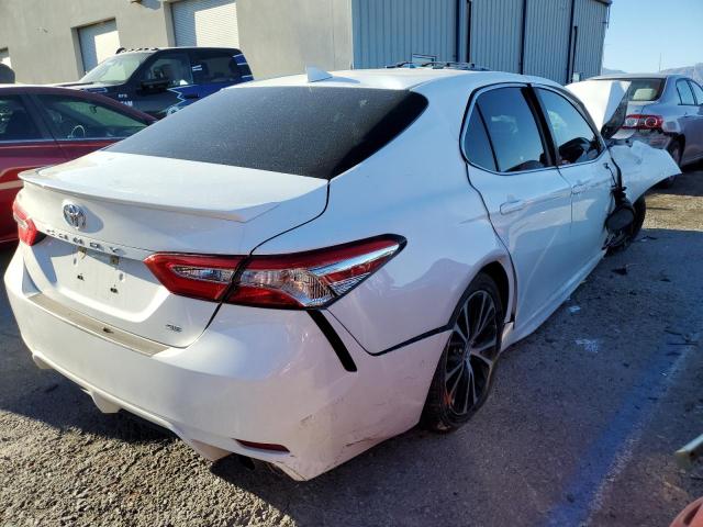 Obraz 3 z 2020 TOYOTA CAMRY SE 2020 z VIN 4T1G11AK8LU861887