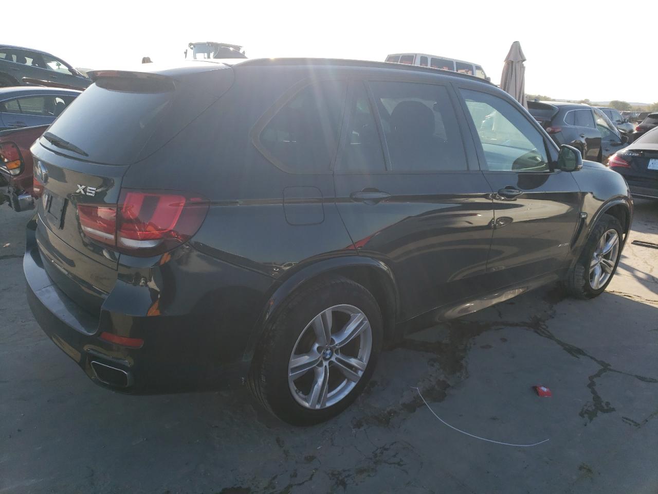 Obraz 3 z 2015 BMW X5 XDRIVE35I 2015 z VIN 5UXKR0C52F0K63572