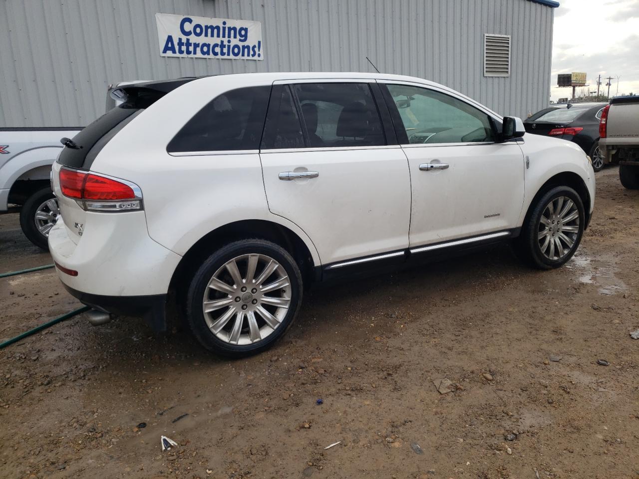 Obraz 3 z 2011 LINCOLN MKX  2011 z VIN 2LMDJ8JK5BBJ05079