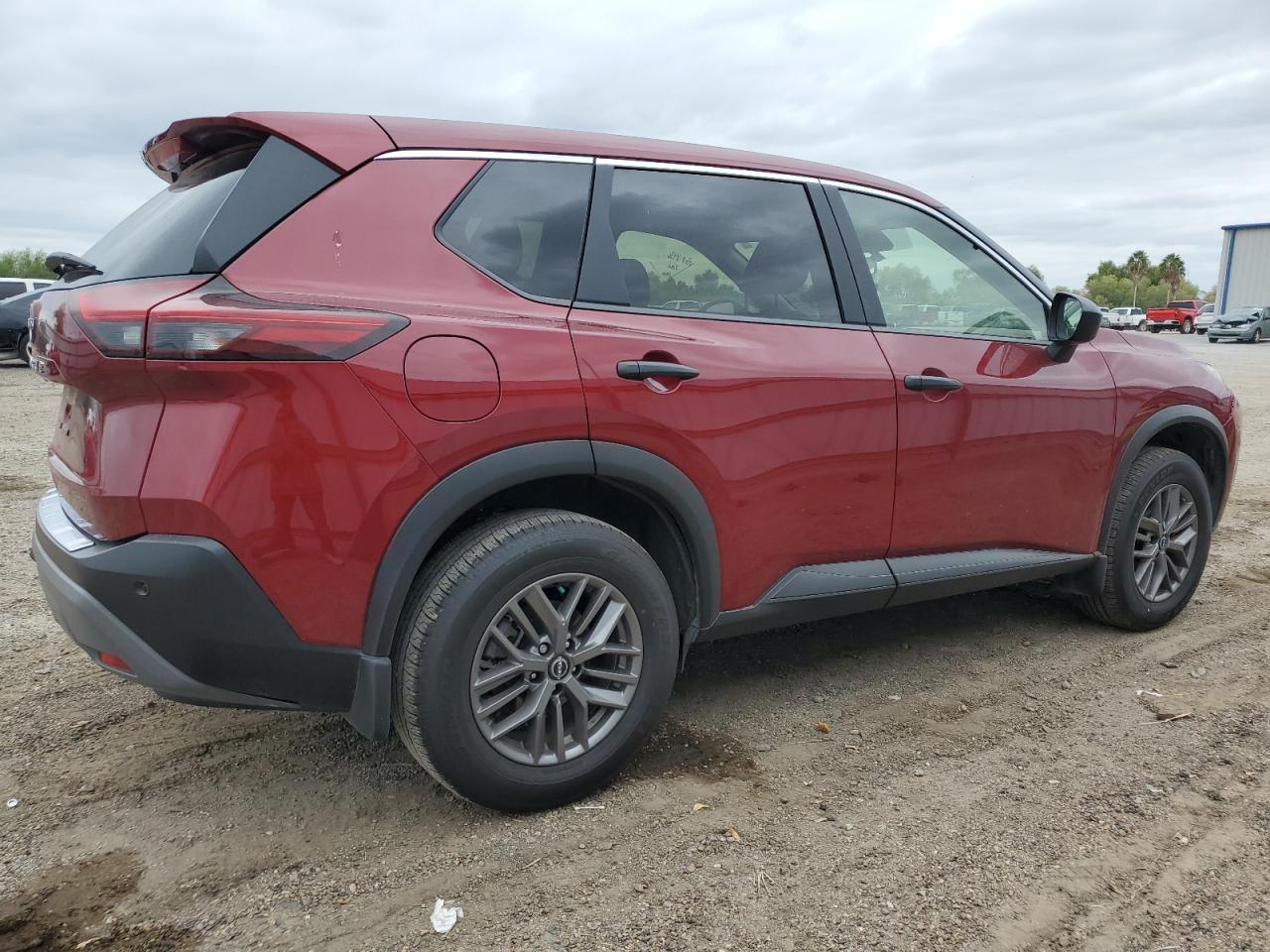 Изображение 3 2023 NISSAN ROGUE S 2023 с VIN JN8BT3AA5PW003061