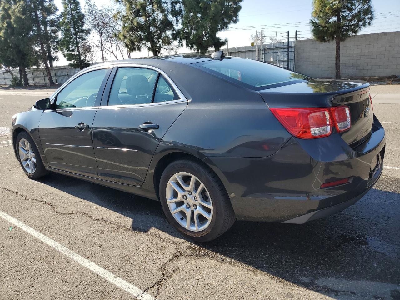 Image 2 of 2014 CHEVROLET MALIBU 1LT 2014 with VIN 1G11C5SL5EF152286