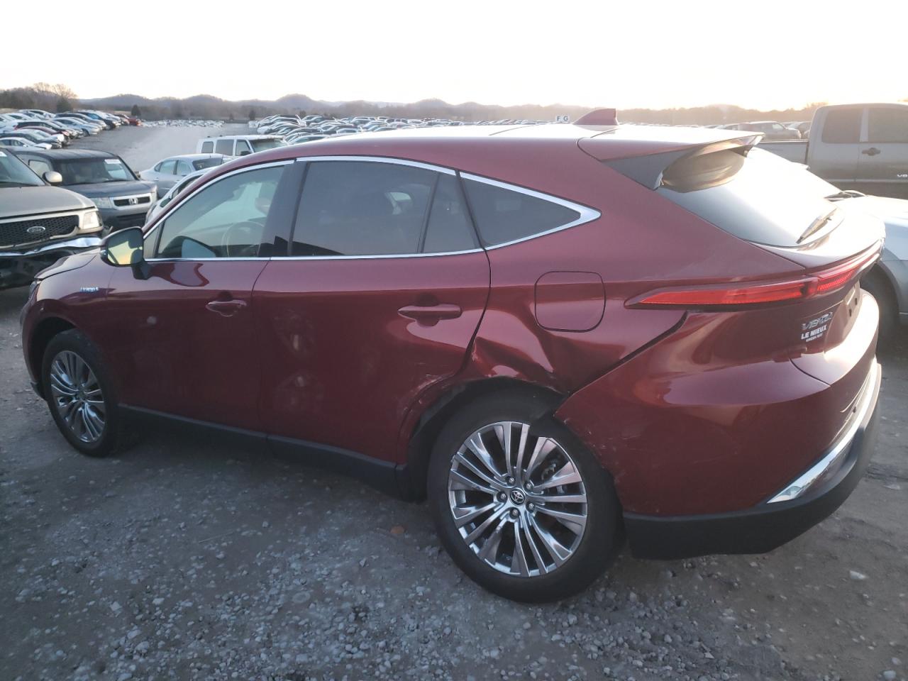 Obraz 2 z 2021 TOYOTA VENZA LE 2021 z VIN JTEAAAAH2MJ036036