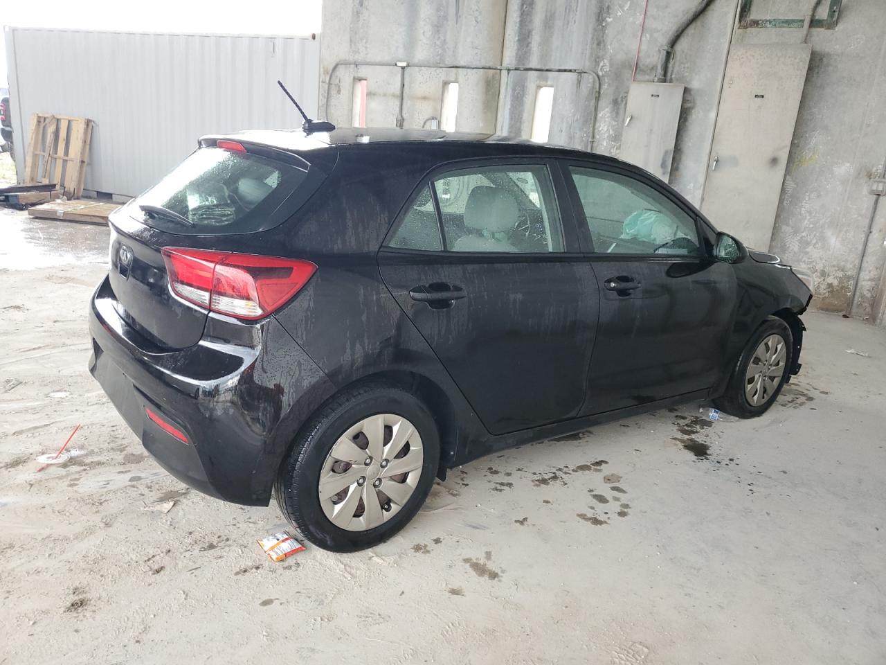 Obraz 3 z 2018 KIA RIO LX 2018 z VIN 3KPA25AB2JE095522