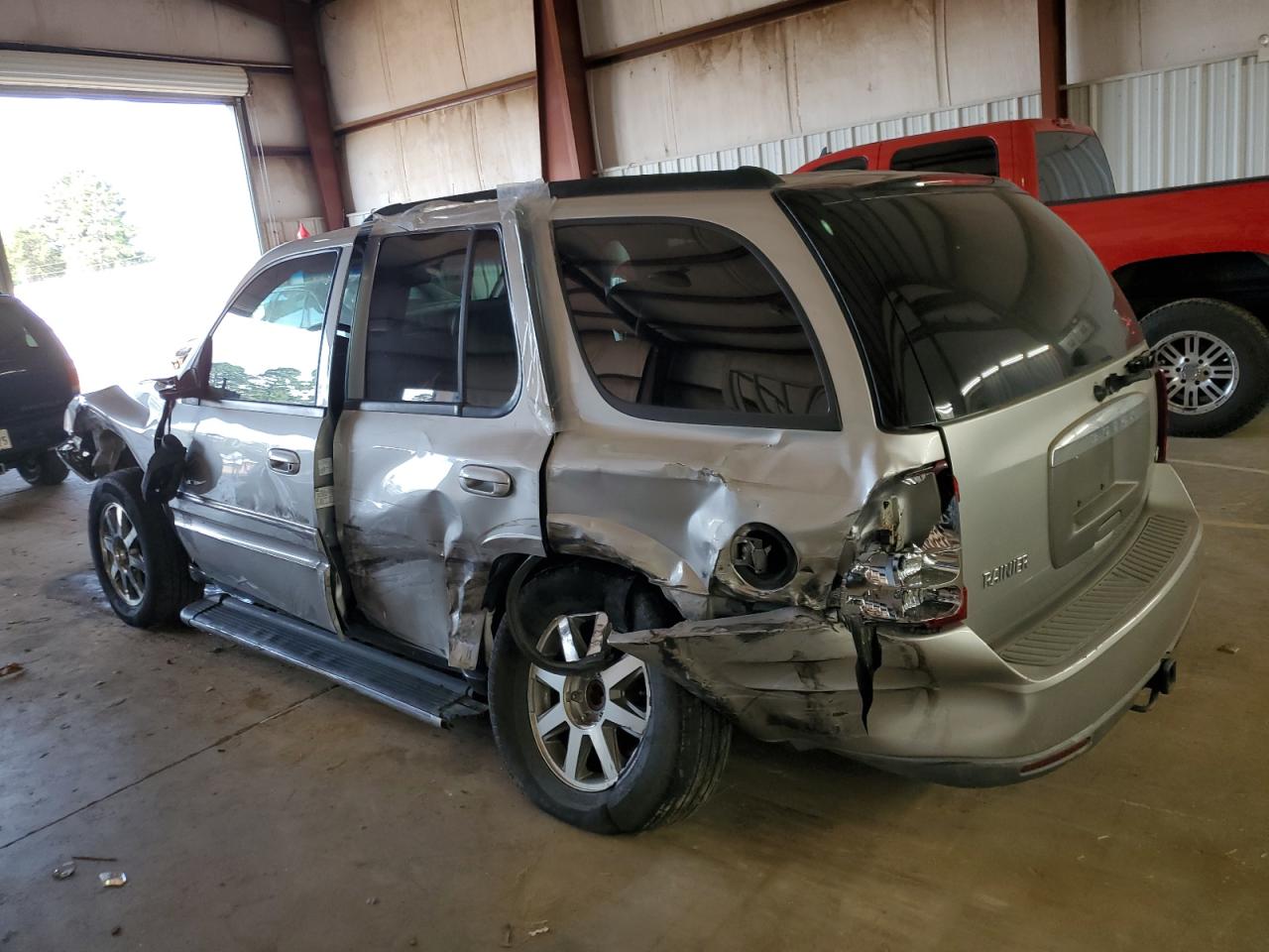 Image 2 of 2004 BUICK RAINIER CXL 2004 with VIN 5GADT13S342257449