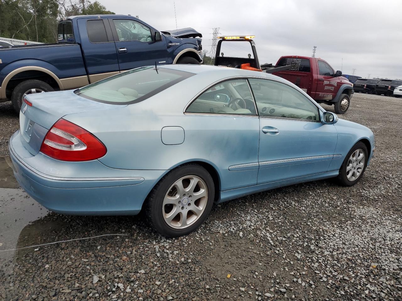 Obraz 3 z 2004 MERCEDES-BENZ CLK 320C 2004 z VIN WDBTJ65J44F094853
