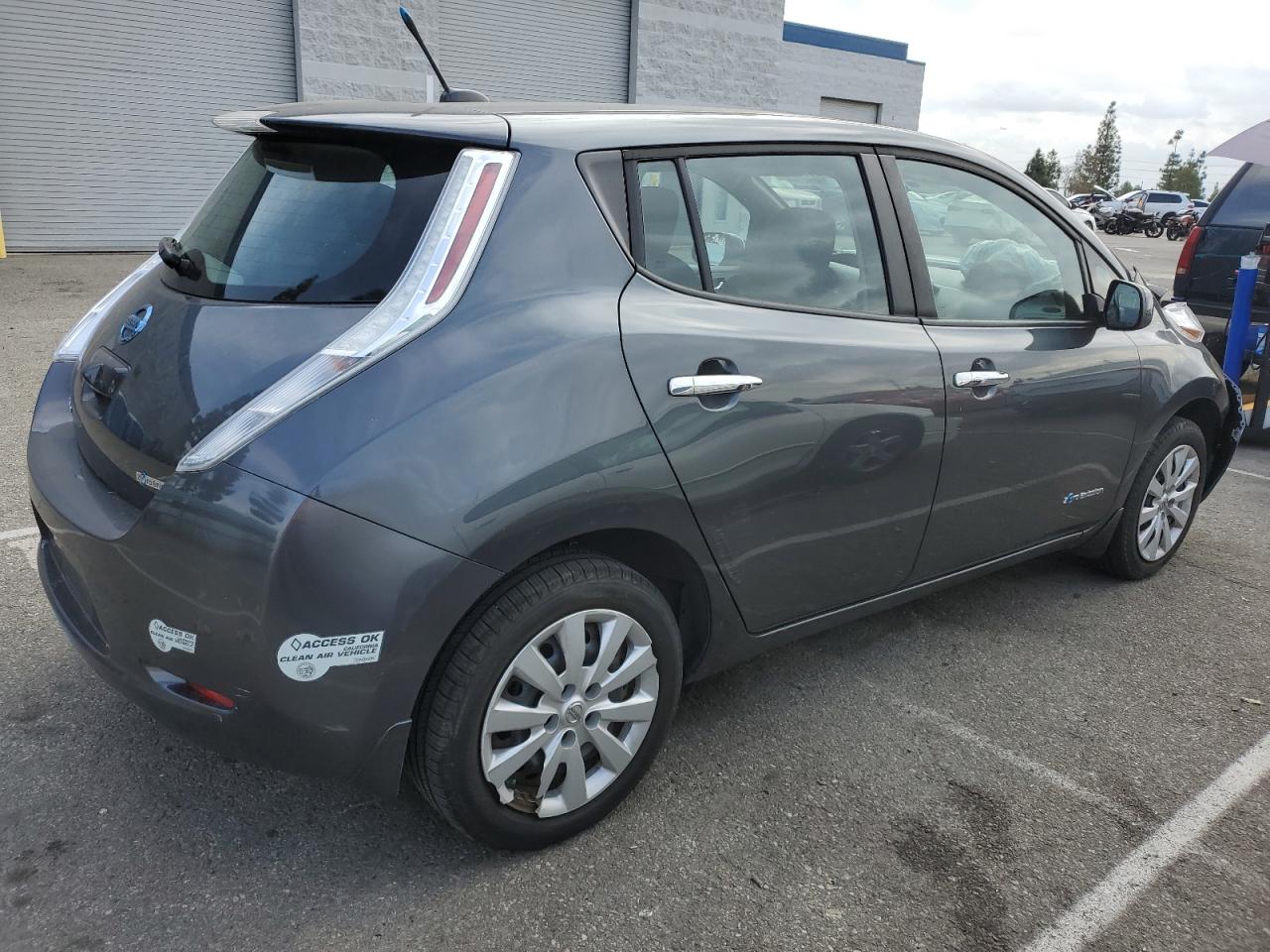 Obraz 3 z 2013 NISSAN LEAF S 2013 z VIN 1N4AZ0CP5DC400729