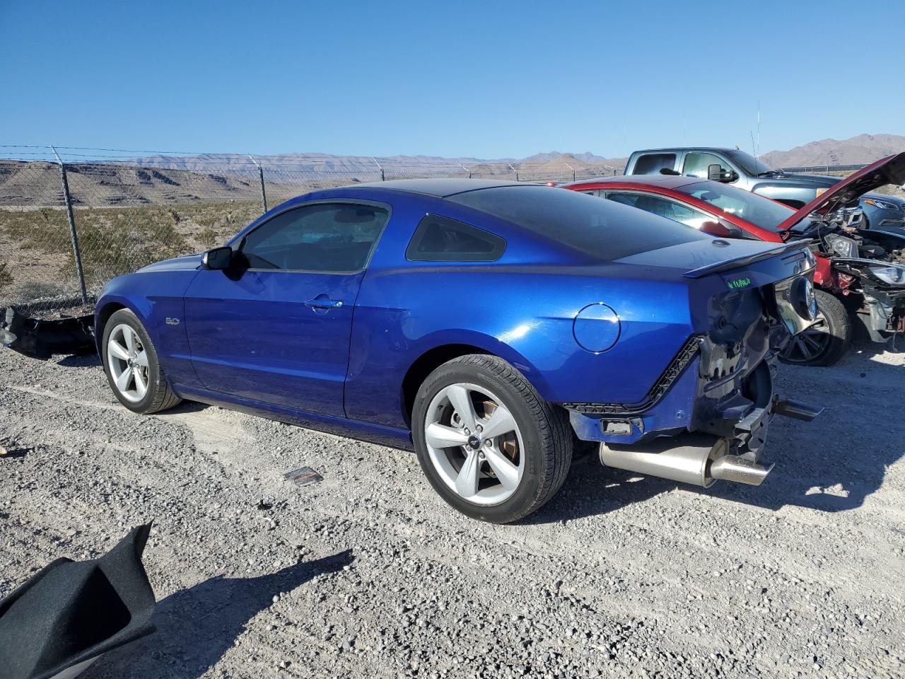 Image 2 of 2014 FORD MUSTANG GT 2014 with VIN 1ZVBP8CF3E5334890