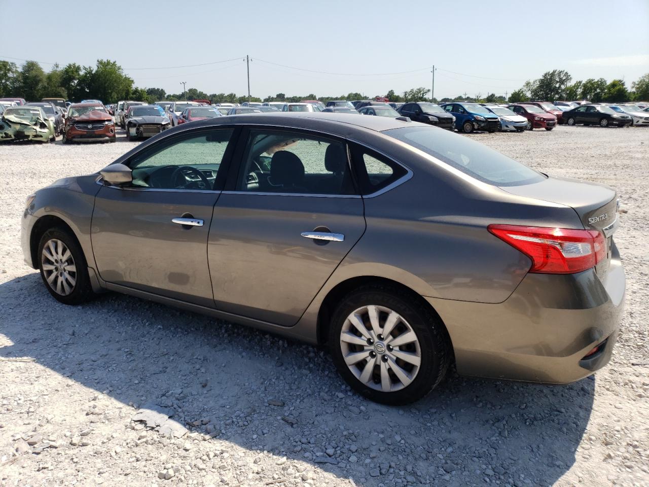 Изображение 2 2016 NISSAN SENTRA S 2016 с VIN 3N1AB7AP1GY240311