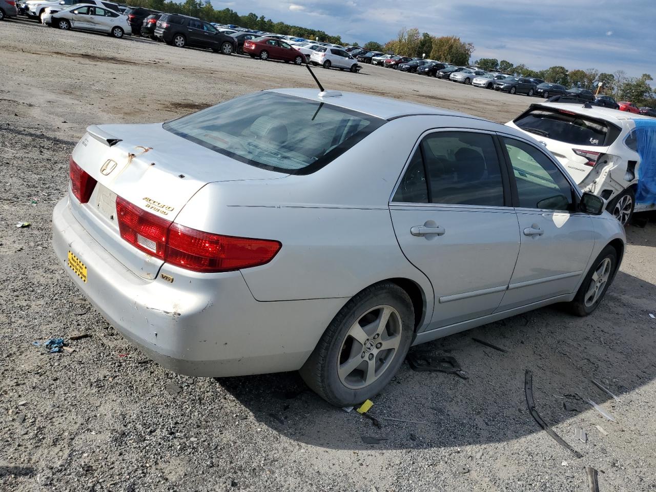 Image 3 of 2005 HONDA ACCORD HYBRID 2005 with VIN JHMCN36455C006987