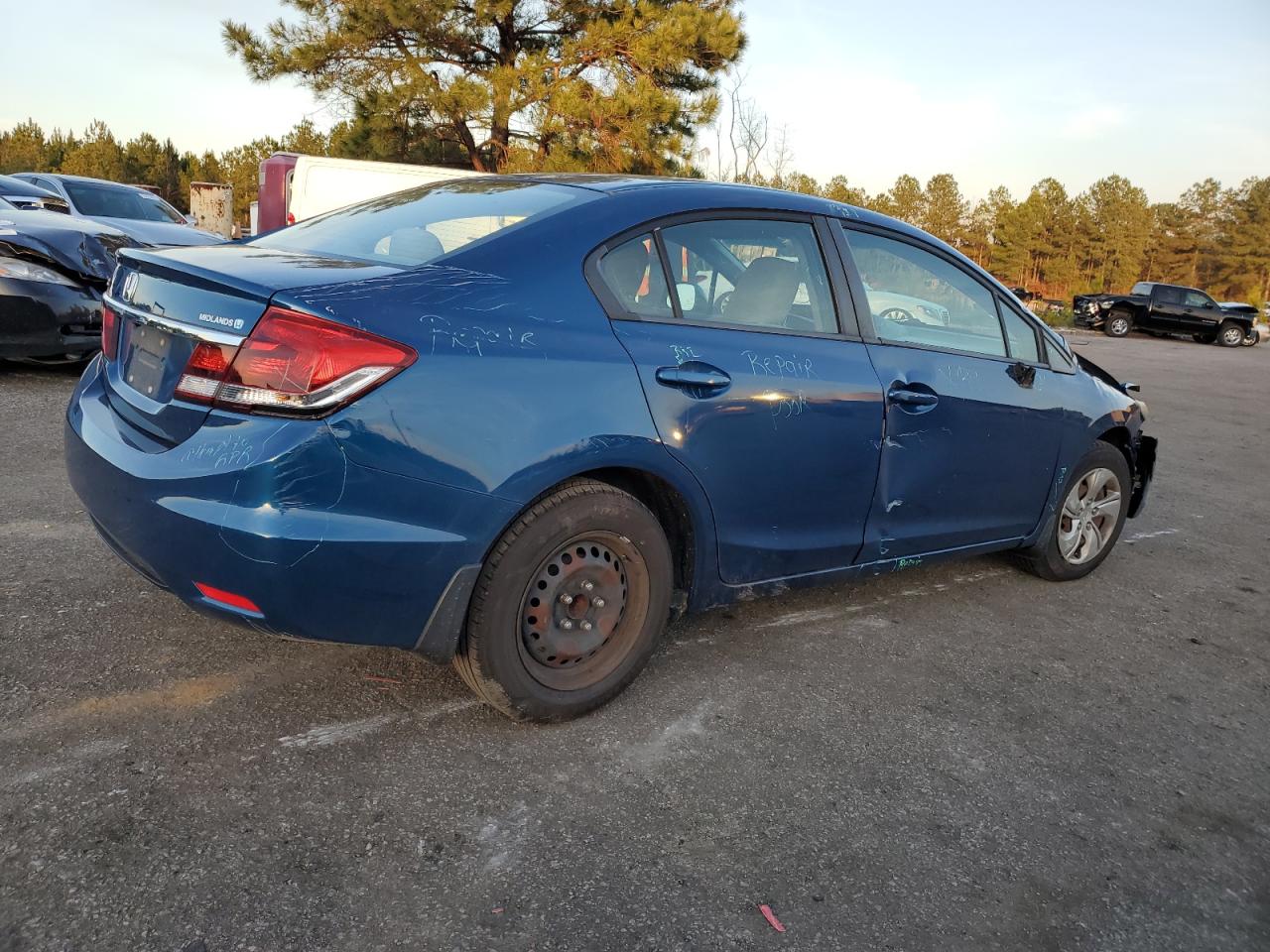 Image 3 of 2013 HONDA CIVIC LX 2013 with VIN 2HGFB2F5XDH537514