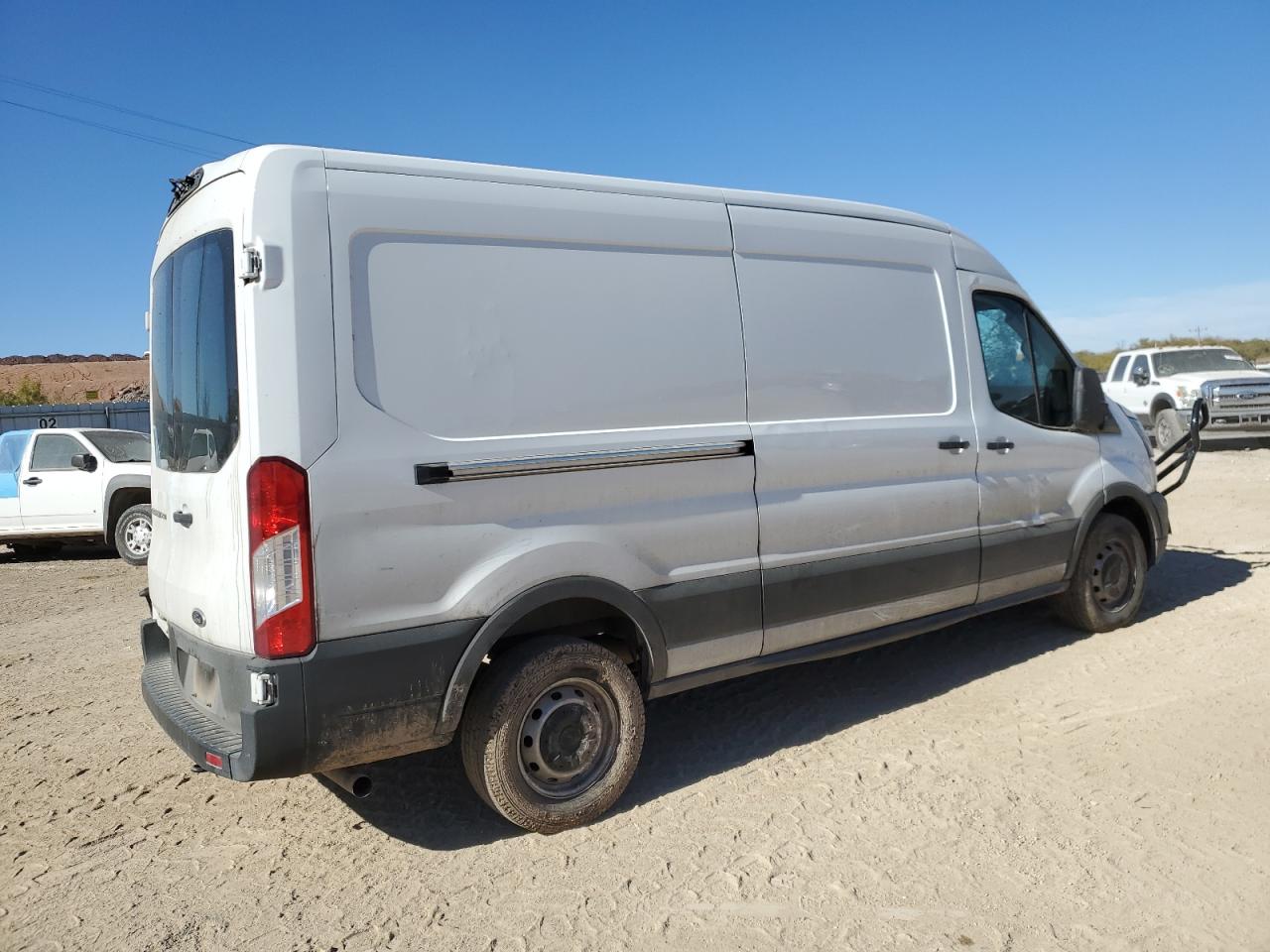 Obraz 3 z 2021 FORD TRANSIT T-250 2021 z VIN 1FTBR1C86MKA32208