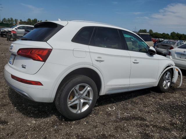 Изображение 3 2018 AUDI Q5 PREMIUM 2018 с VIN WA1ANAFY5J2004523