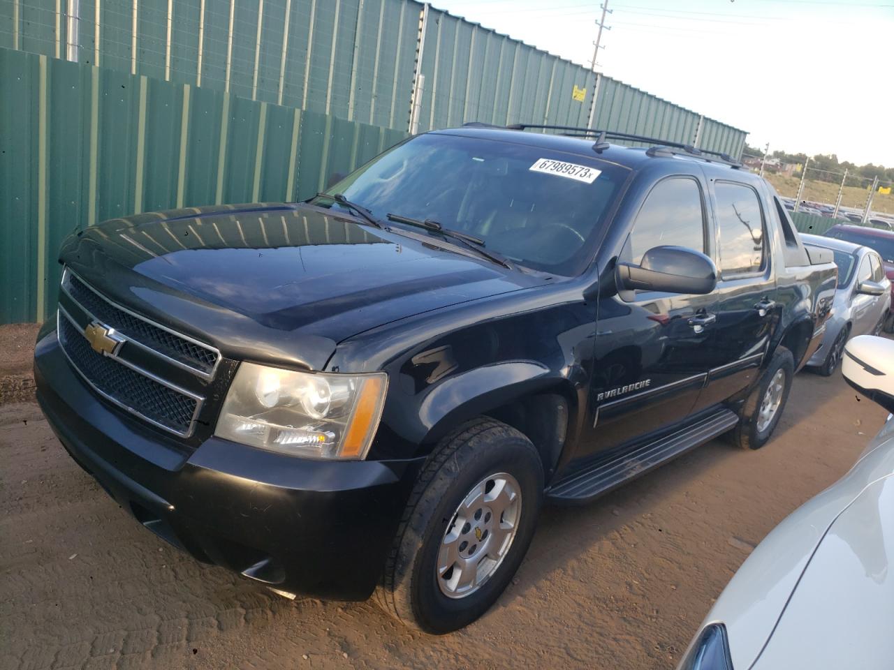 Image 1 of 2011 CHEVROLET AVALANCHE LS 2011 with VIN 3GNTKEE38BG402216